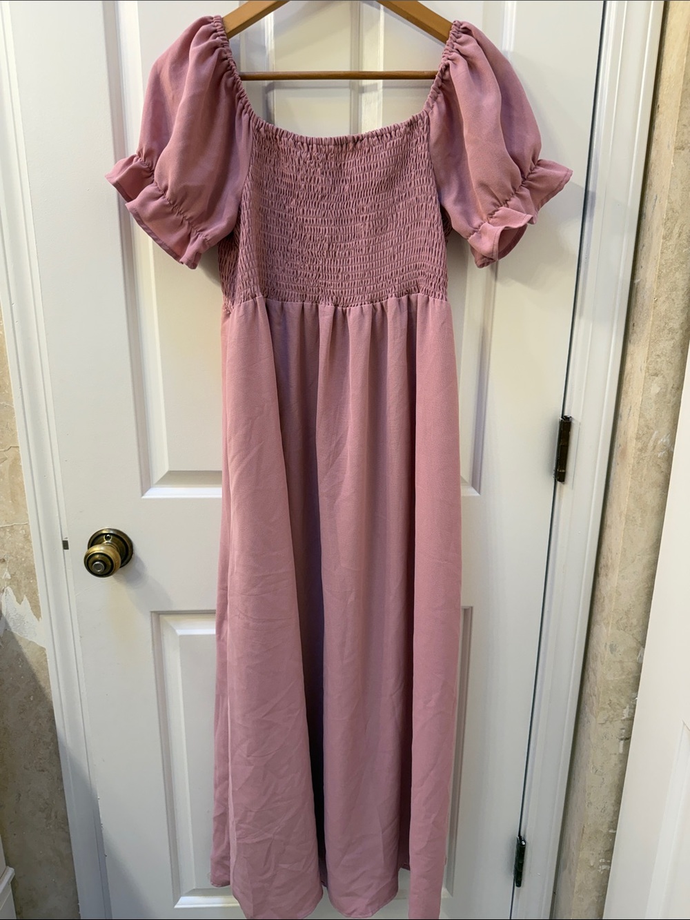 Aiswi Dusty Rose Smocked Maxi Dress with Puff Sleeves